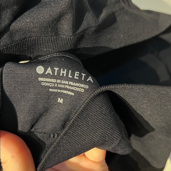 NEW Athleta Renew Bra - Black - Size Medium for D-DD Cup - Picture 7 of 9